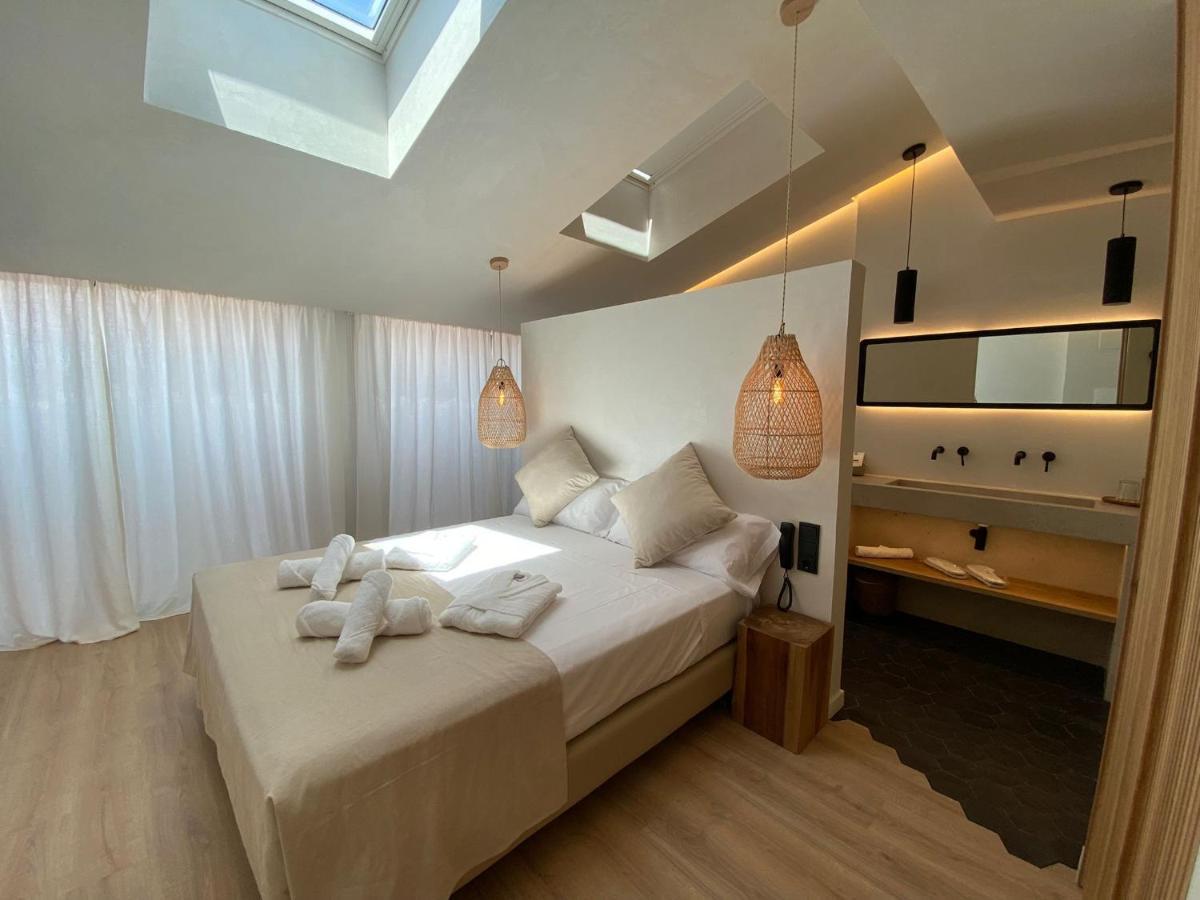 S'Estancia Suites Es Mercadal Exterior photo