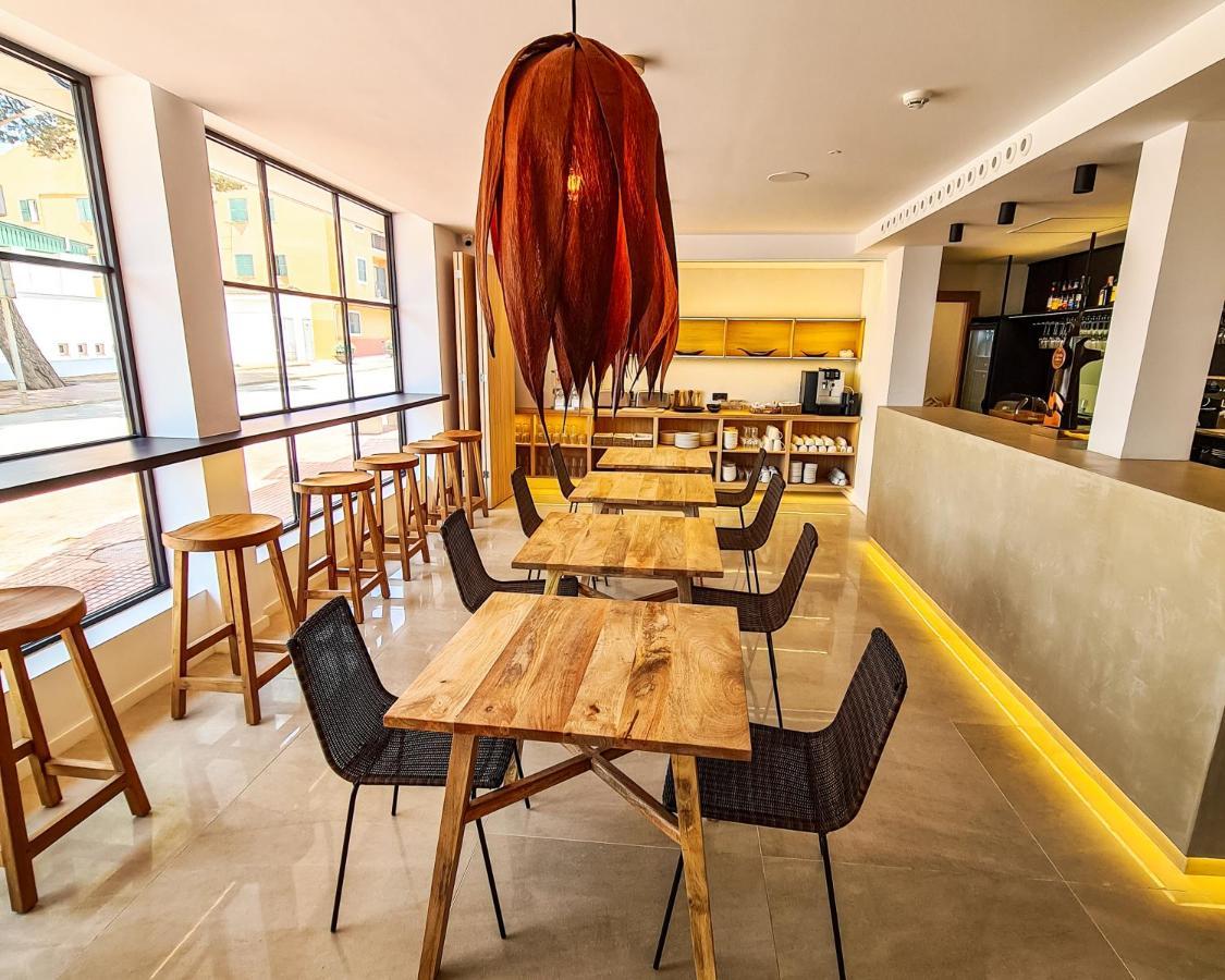 S'Estancia Suites Es Mercadal Exterior photo