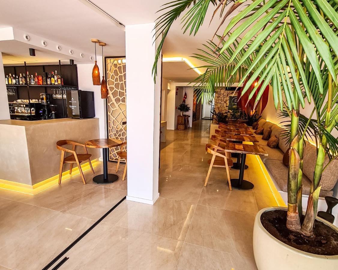 S'Estancia Suites Es Mercadal Exterior photo